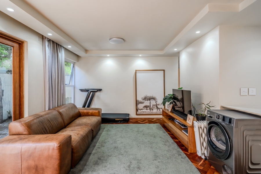 2 Bedroom Property for Sale in Three Anchor Bay Western Cape